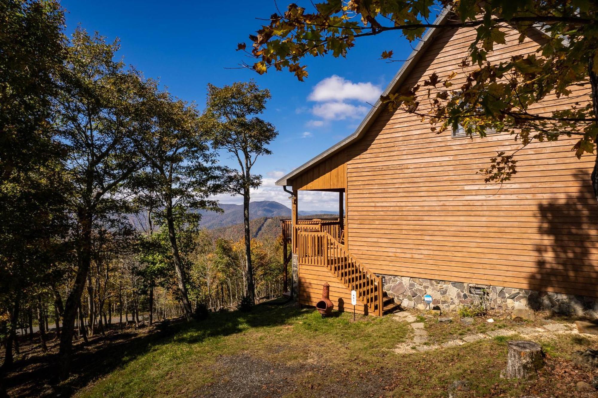 Above The Clouds Villa West Jefferson Exterior foto