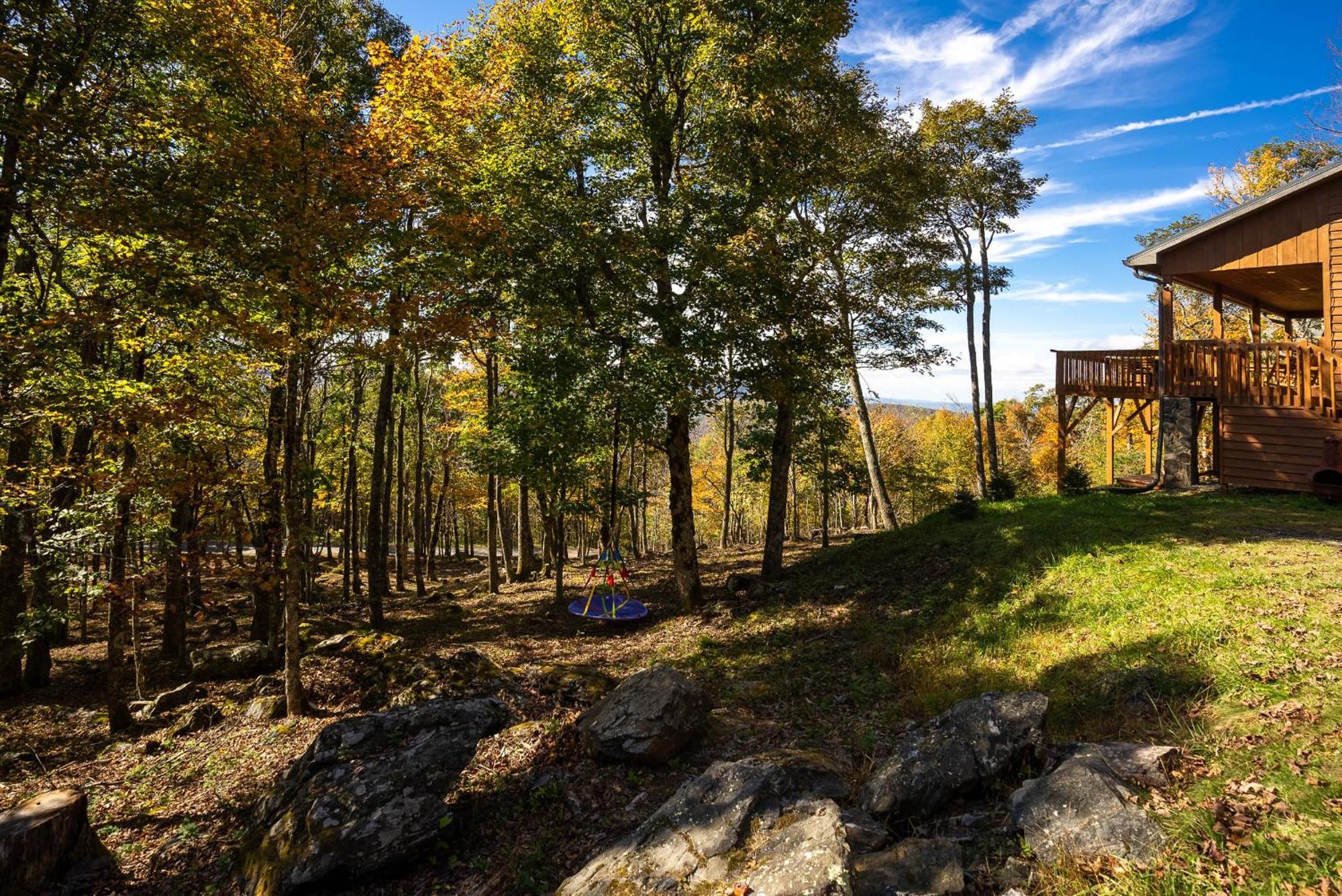 Above The Clouds Villa West Jefferson Exterior foto